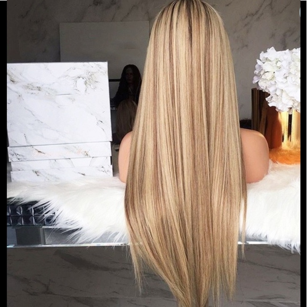 Sandy blonde & bleach blonde hair extension clips - Picture 1 of 4